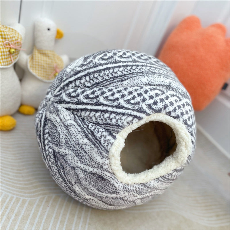 CozyKnit Wool Ball Cat Nest